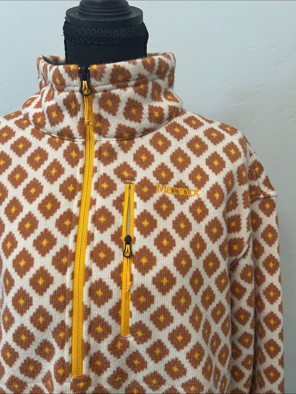 Marmot Cream & Rust Diamond Knit Half-Zip Pullover XL